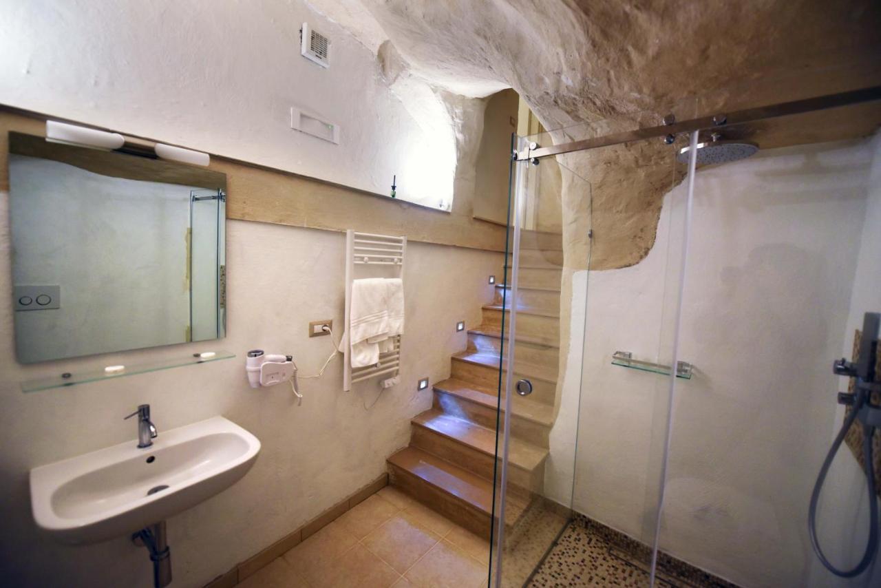Bed and Breakfast La Cava Dei Desideri Matera Exterior foto
